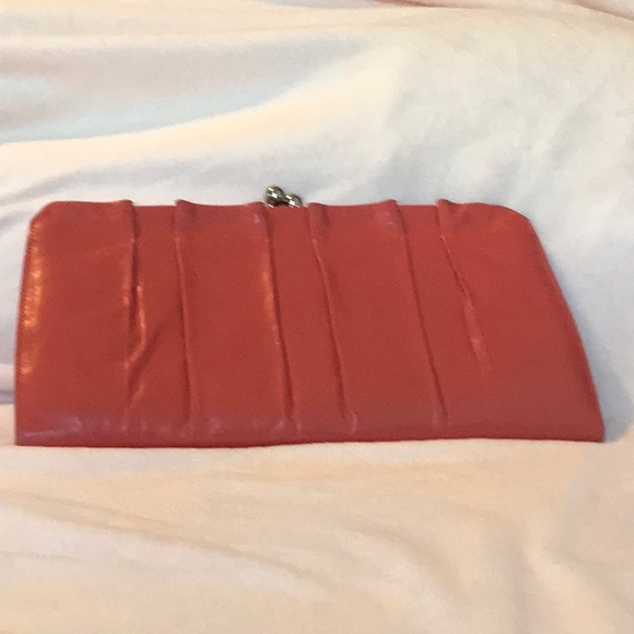 HOBO Handbags - HOBO.....